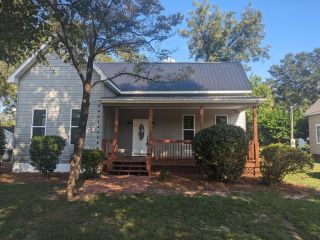 Foreclosed Home - 212 N KOONCE ST, 36319