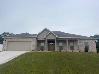 Foreclosed Home - 364 LAKES DR, 36330