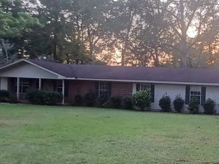 Foreclosed Home - 107 LAKEWOOD DR, 36401