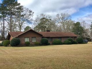 Foreclosed Home - 400 SHERATON DR, 36420