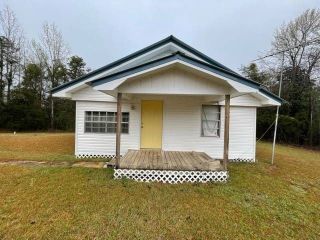 Foreclosed Home - 838 MORNING STAR RD, 36482