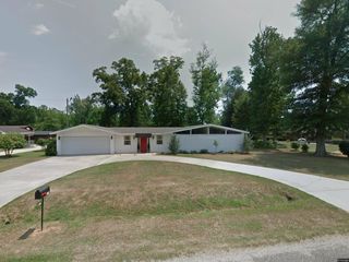 Foreclosed Home - 402 E PINE ST, 36502