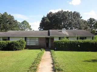 Foreclosed Home - 703 W 7TH ST, 36507