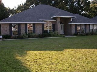 Foreclosed Home - List 100005381