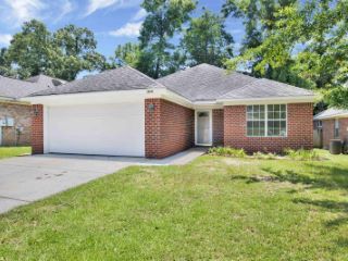 Foreclosed Home - 7610 AVERY LN, 36526