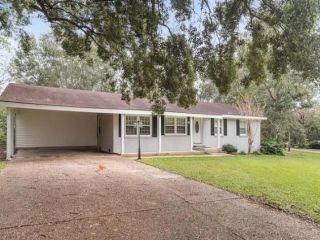Foreclosed Home - 12961 BORDER DR, 36541