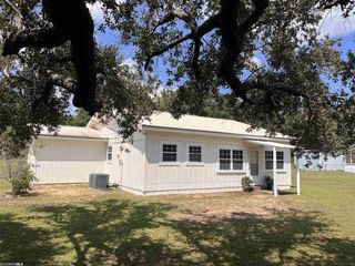 Foreclosed Home - 33873 SPINNAKER LN, 36549