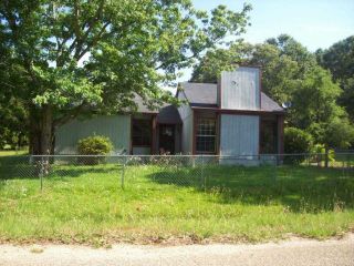 Foreclosed Home - List 100306363