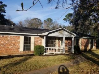 Foreclosed Home - 6052 Mamount Blvd, 36582