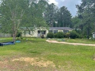 Foreclosed Home - 11151 TRACE LN, 36587