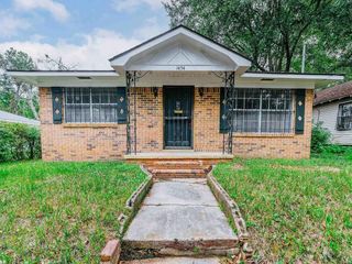 Foreclosed Home - 1454 DELUSSER ST, 36603