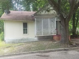 Foreclosed Home - List 100918268