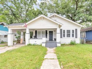 Foreclosed Home - 805 CHARLES ST, 36604