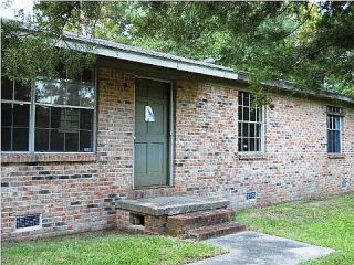 Foreclosed Home - 1320 SOUTH DR, 36605