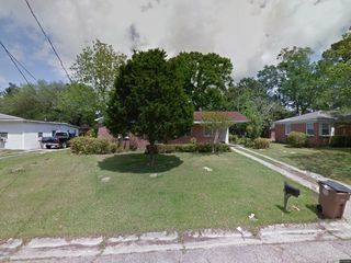Foreclosed Home - 3100 KENDALE DR, 36606