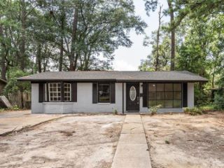 Foreclosed Home - 1006 BELVEDERE DR, 36606