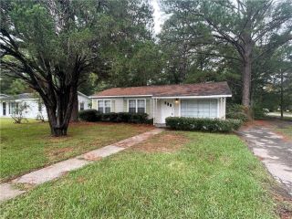 Foreclosed Home - 902 FAIRMONT ST, 36606