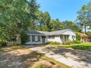 Foreclosed Home - 2852 EXTER DR, 36606