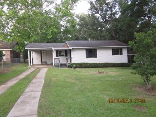 Foreclosed Home - 955 PINEMONT DR, 36609