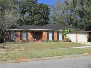 Foreclosed Home - 4724 WICKER WAY, 36609