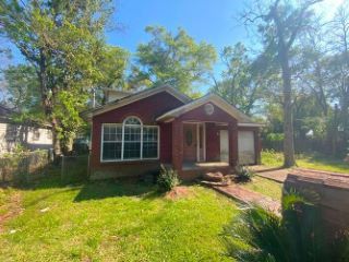 Foreclosed Home - 1207 CLARA AVE, 36610