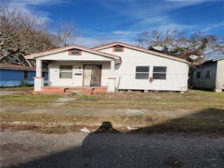 Foreclosed Home - List 100560900