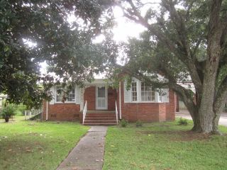 Foreclosed Home - 204 Jackson St, 36611