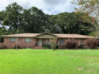 Foreclosed Home - 1562 SHAN DR S, 36693