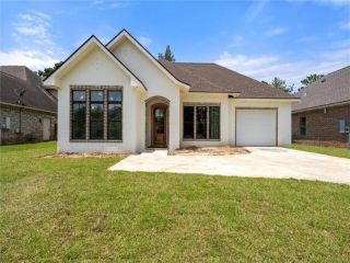 Foreclosed Home - 4074 LEIGHTON PLACE DR, 36693