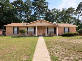 Foreclosed Home - 3809 BRANNAN DR S, 36693