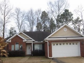 Foreclosed Home - 10155 Waterford Way, 36695