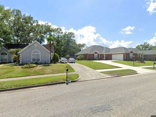 Foreclosed Home - 1710 ASHMOOR DR W, 36695