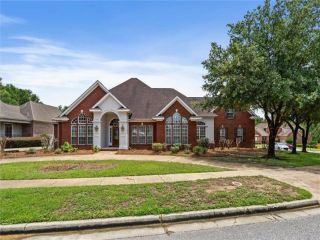 Foreclosed Home - 3425 RALEIGH WAY, 36695