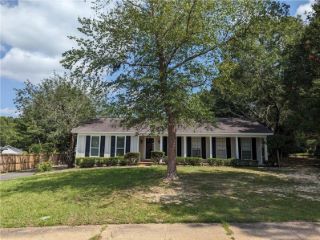 Foreclosed Home - 6616 GASLIGHT LN N, 36695
