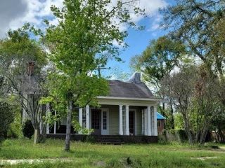 Foreclosed Home - 835 KING ST, 36701