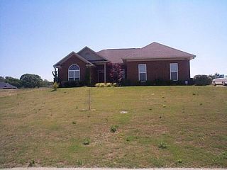 Foreclosed Home - 909 BEAUFORD DR, 36804