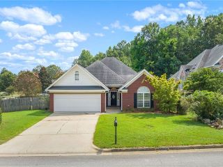 Foreclosed Home - 1807 SHADOW BEND LN, 36830