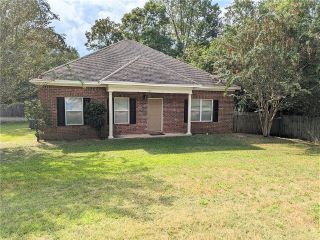 Foreclosed Home - 627 N DONAHUE DR, 36832