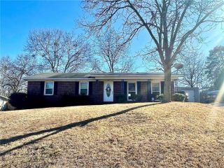 Foreclosed Home - 1309 THAYER DR, 36867