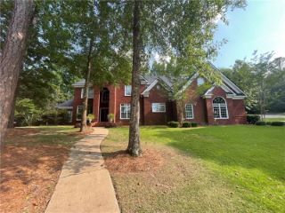 Foreclosed Home - 1903 ST ANDREWS WAY, 36867