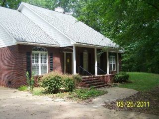 Foreclosed Home - 7149 LEE ROAD 246, 36877