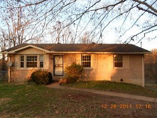 Foreclosed Home - 848 IRMA DR, 37013