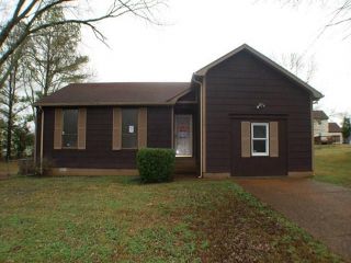 Foreclosed Home - 3308 NEW TOWNE RD, 37013