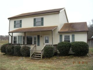Foreclosed Home - 1959 ROSS RD, 37032