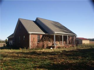 Foreclosed Home - 4617 SMILEY RD, 37034