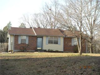 Foreclosed Home - 2334 SEVEN MILE FERRY RD, 37040