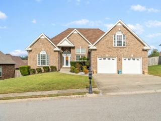 Foreclosed Home - 225 SPRING TERRACE LN, 37040