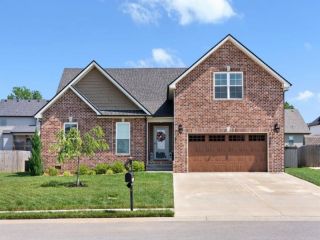Foreclosed Home - 716 RUSHVILLE DR, 37042