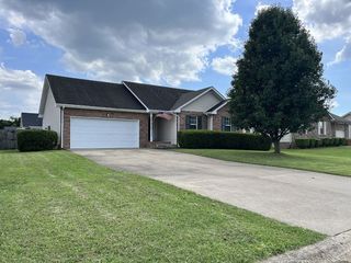Foreclosed Home - 3254 TABBY DR, 37042