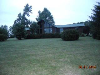 Foreclosed Home - 421 INDIAN CREEK RD, 37051